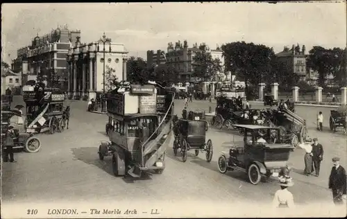 Ak London City England, The Marble Arch, Kutsche