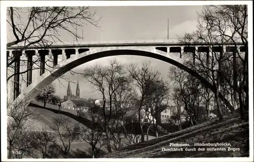 Ak Pirmasens am Pfälzerwald, Hindenburgbrücke, Kirchtürme