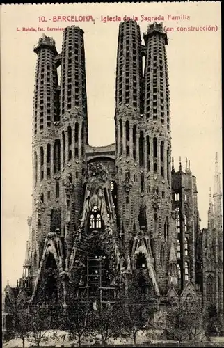 Ak Barcelona Katalonien, Kirche der Sagrada Familia, Basilika im Bau, Antoni Gaudí