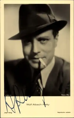 Ak Schauspieler Wolf Albach-Retty, Portrait, Zigarette, Hut, Autogramm