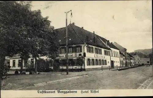 Ak Bad Bergzabern im Kreis Südliche Weinstraße, Hotel Rössel, Straßenpartie