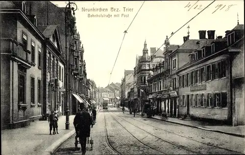 Ak Neunkirchen im Saarland, Bahnhofstraße mit Post