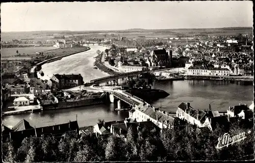 Ak Montereau Seine et Marne, Le Confluent de l'Yonne et de la Seine