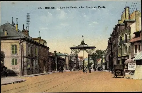 Ak Reims Marne, rue de Vesle, La Porte de Paris