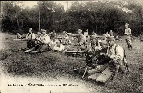 Ak Coëtquidan Morbihan Camp, Maschinengewehrübung