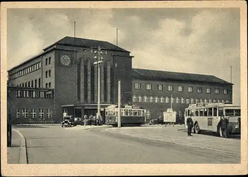 Ak Zwickau in Sachsen, Hauptbahnhof, Straßenbahn Linie 1, Bus