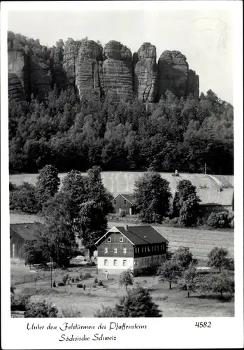 Ak Königstein an der Elbe Sächsische Schweiz, Pfaffenstein, Unter den Felstürmen