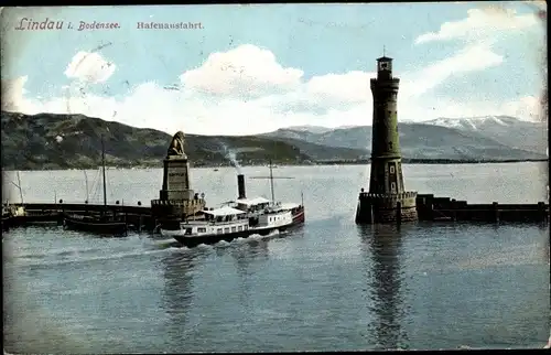 Ak Lindau am Bodensee Schwaben, Hafenausfahrt, Leuchtturm, Schiff