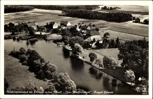 Ak Friedrichsbauhof Gussow in der Mark, Gesamtansicht, Gasthaus Zum Wasserfreund