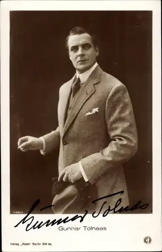 Ak Schauspieler Gunnar Tolnaes, Portrait, Zigarette, Autogramm