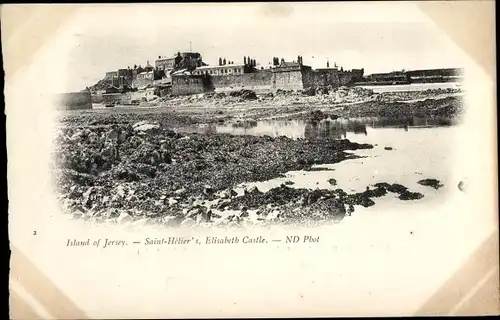 Ak St. Helier Jersey Kanalinseln, Elisabeth Castle, Blick zum Schloss