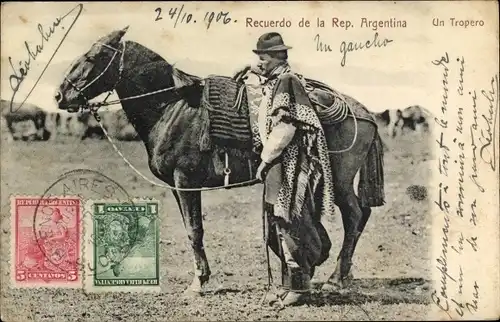 Ak Argentinien, Un Tropero, Mann in traditioneller Kleidung, Pferd