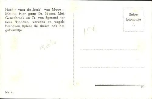 Ak Indonesien, Ortsanwohner vor einem Haus, Einheimische