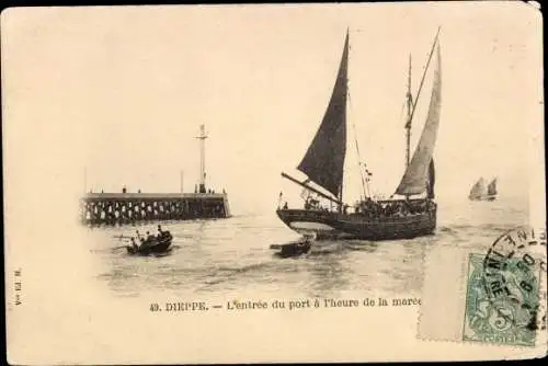 Ak Dieppe Seine Maritime, L'Entree du port a l'heure de la maree