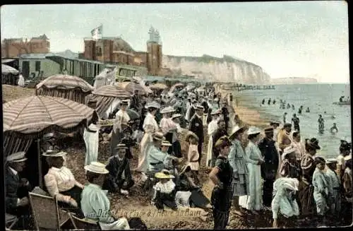 Ak Dieppe Seine Maritime, La Plage a l'Heure du Bain