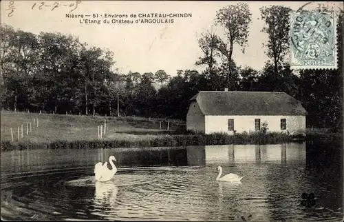 AK Château Chinon Nievre, Schwäne auf dem Teich am Schloss Argoulais