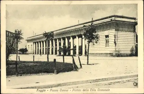 Ak Foggia Puglia, Piazza Cavour, Portico della Villa Comunale