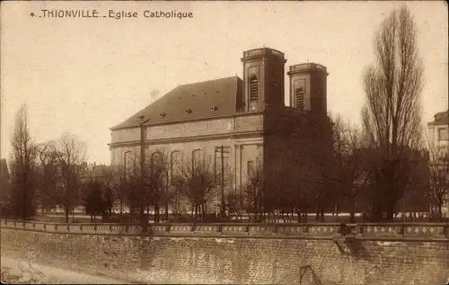 Ak Thionville Diedenhofen Lothringen Moselle, Kirche