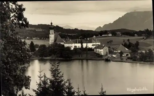 Foto Ak Högelwörth Höglwörth Anger im Rupertiwinkel Oberbayern, Teilansicht, Kirche