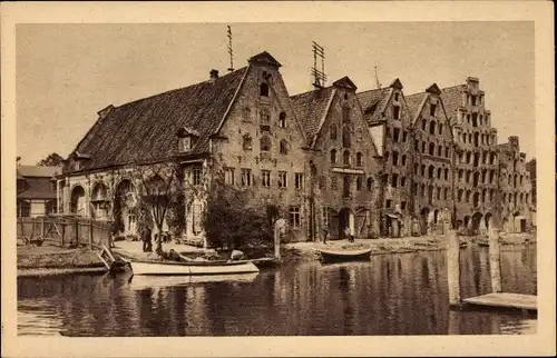 Ak Hansestadt Lübeck, Alter Speicher an der Trave