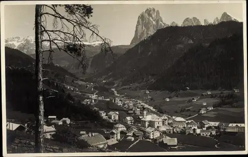 Ak Ortisei Sankt Ulrich in Gröden Südtirol, Panorama verso Sassolungo e Sella