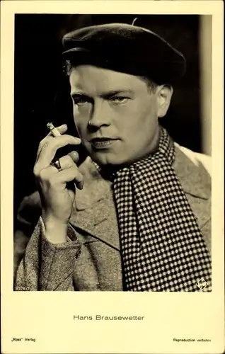 Ak Schauspieler Hans Brausewetter, Portrait, Mütze, Zigarette