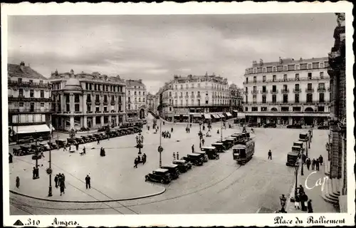 Ak Angers Maine et Loire, Place du Railiement