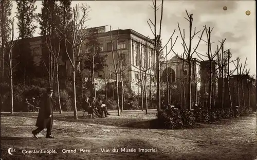 Foto Ak Konstantinopel Istanbul Türkei, Großer Park, Blick auf das Kaiserliche Museum