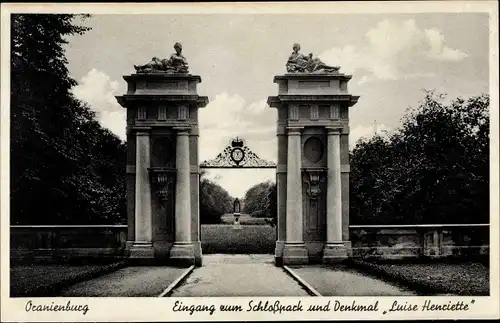 Ak Oranienburg in Brandenburg, Eingang zum Schlosspark, Denkmal Luise Henriette