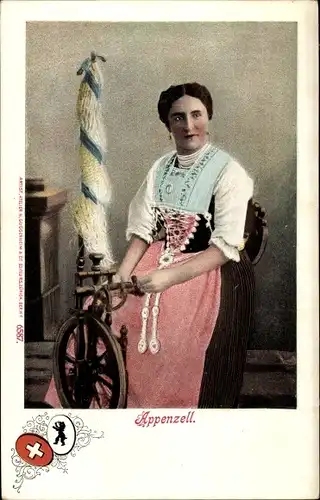 Ak Appenzell, Frau in Volkstracht am Spinnrad, Wappen