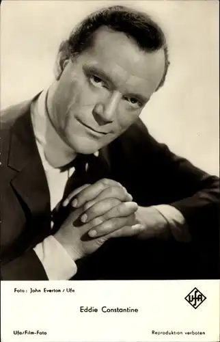 Ak Schauspieler Eddie Constantine, Portrait
