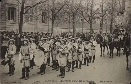 Ak Paris 1905, Les Fetes de la Mi Careme, Festzug, Kapelle in historischen Kostümen