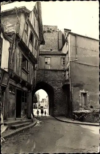 Ak Laval Mayenne, Rue des Serruriers