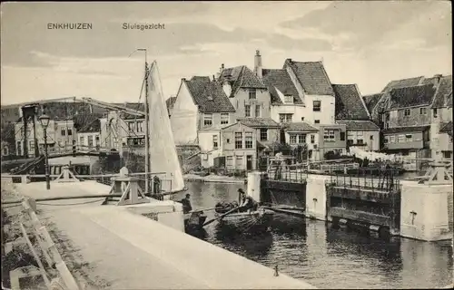 Ak Enkhuizen Nordholland Niederlande, Schleuse