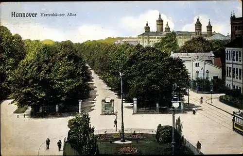 Ak Hannover in Niedersachsen, Herrenhäuser Allee, Vogelschau