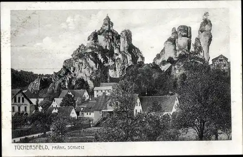 Ak Tüchersfeld Pottenstein in Oberfranken, Blick auf den Ort mit Berg