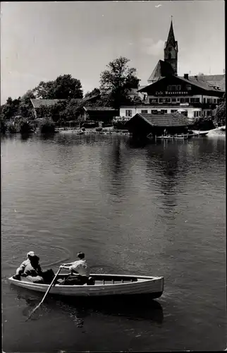 Foto Ak Seebruck am Chiemsee Oberbayern, Ruderboot, Café, Kirche