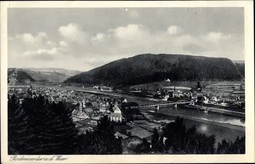 Ak Bodenwerder an der Weser, Ortspanorama, Brücke