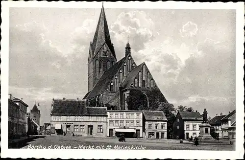 Ak Barth an der Ostsee, Markt mit St. Marienkirche