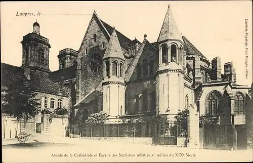 Ak Langres Haute Marne, Abside de la Cathedrale et Facade des Sacristies rebaties