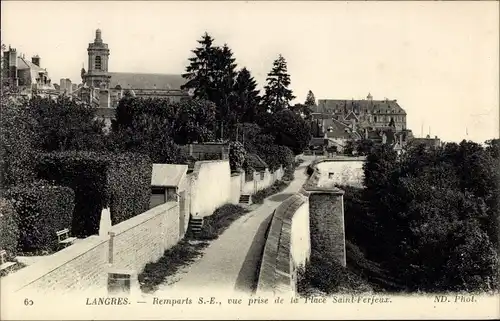 Ak Langres Haute Marne, Remparts S.-E., vue prise de la Place Saint-Ferjeux