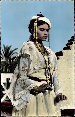 Ak Araberin in Tracht, Schmuck, Halskette, Maghreb