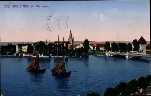 Ak Konstanz am Bodensee, Teilansicht, Brücke, Segelboote
