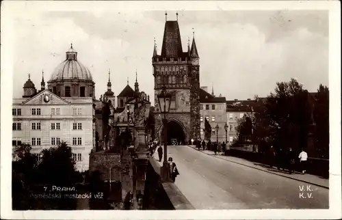 Ak Praha Prag Tschechien, Blick auf den Brückenturm