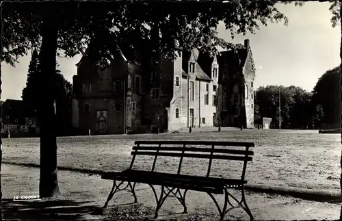 Ak Baugé Maine et Loire, Le Chateau, Jardin