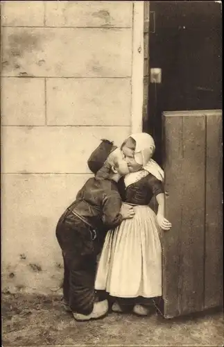 Ak Zeeland, Niederländische Volkstracht, Kinder in Tracht