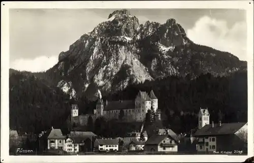 Ak Füssen im Allgäu, Ortsansicht, Berg