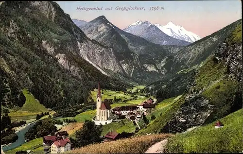 Ak Heiligenblut am Großglockner in Kärnten, Blick über den Ort mit Großglockner