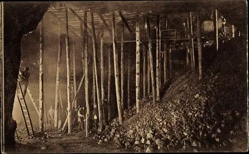 Ak Bergbau, Pfeilerabbau mit Schlacke Versatz