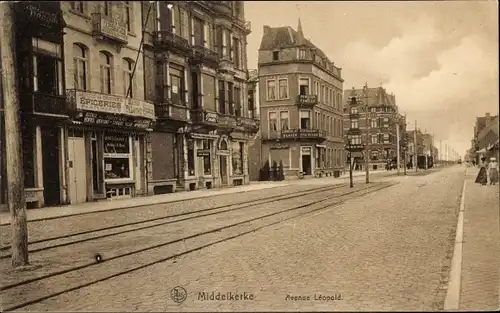 Ak Middelkerke Westflandern, Avenue Leopold